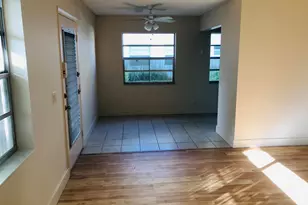 437 Burgundy J N, Delray Beach, FL 33484 - Photo 5