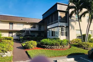 437 Burgundy J N, Delray Beach, FL 33484 - Photo 1