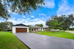 20421 SW 50th Pl, Southwest Ranches, FL 33332 - Photo 1