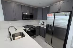 550 Bayshore Dr, Fort Lauderdale, FL 33304 - Photo 3