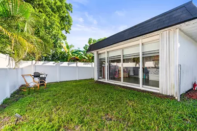 6408 Brookwood Boulevard, Tamarac, FL 33321 - Photo 9