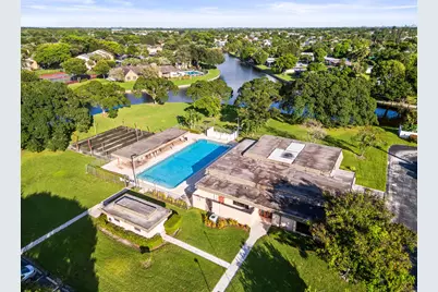 6408 Brookwood Boulevard, Tamarac, FL 33321 - Photo 19