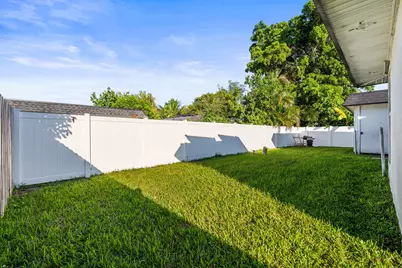 6408 Brookwood Boulevard, Tamarac, FL 33321 - Photo 5