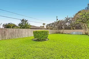 1615 SW Alberca Ln, Port Saint Lucie, FL 34953 - Photo 21