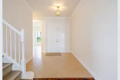10310 Carolina Willow Drive, Fort Myers, FL 33913 - Photo 9