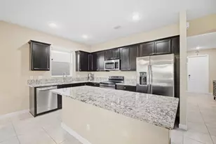 7730 NW Gladwell Ln, Port Saint Lucie, FL 34987 - Photo 15