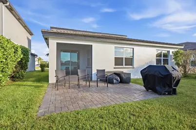 7730 NW Gladwell Lane, Port Saint Lucie, FL 34987 - Photo 11