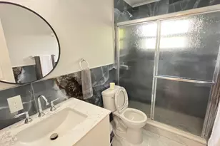 2957 NW 6th Ave, Wilton Manors, FL 33311 - Photo 9