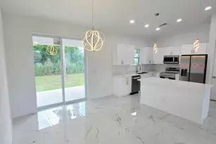 2617 10th St W, Lehigh Acres, FL 33971 - Photo 17