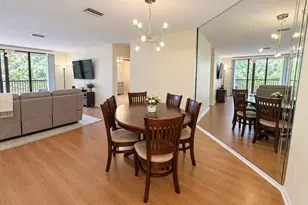 4111 Coral Tree Cir, Coconut Creek, FL 33073 - Photo 9