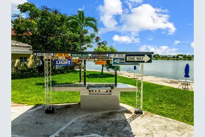 1040 Crystal Lake Drive #Unit 3, Pompano Beach, FL 33064 - Photo 29