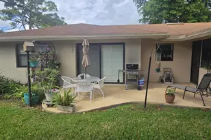 729 NW 23rd Ln, Delray Beach, FL 33445 - Photo 5