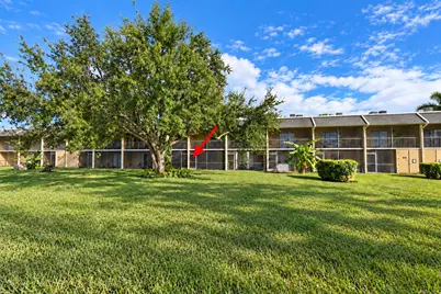 1509 Meadows Circle W, Boynton Beach, FL 33436 - Photo 17