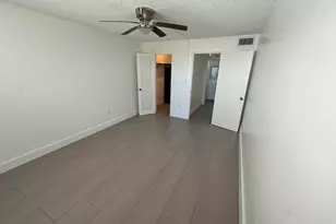 8225 Sunrise Lakes Blvd, Sunrise, FL 33322 - Photo 9