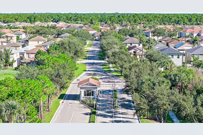 312 Palm Breezes Drive, Fort Pierce, FL 34945 - Photo 29