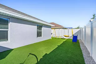 312 Palm Breezes Dr, Fort Pierce, FL 34945 - Photo 27