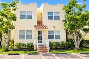 736 Omar Rd, West Palm Beach, FL 33405 - Photo 1