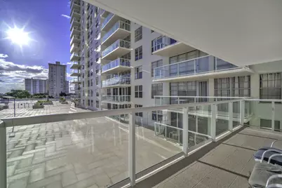 230 174th Street #Apt 417, Sunny Isles Beach, FL 33160 - Photo 23