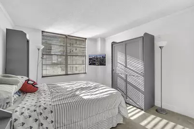 230 174th Street #Apt 417, Sunny Isles Beach, FL 33160 - Photo 13