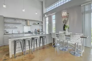 185 NE 4th Ave, Delray Beach, FL 33483 - Photo 5