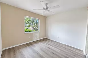 1430 N Trafalgar Cir, Hollywood, FL 33020 - Photo 17