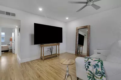 112 Salisbury #E, West Palm Beach, FL 33417 - Photo 3
