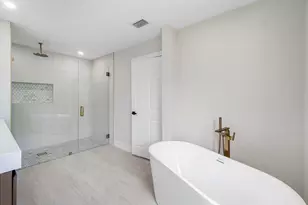 4879 Lincoln Rd, Delray Beach, FL 33445 - Photo 19