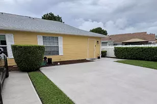 1437 Royal Forest Ct, West Palm Beach, FL 33406 - Photo 51