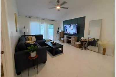 1437 Royal Forest Court, West Palm Beach, FL 33406 - Photo 3