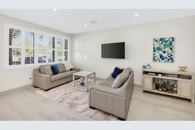 410 SE 12th Court, Fort Lauderdale, FL 33316 - Photo 7