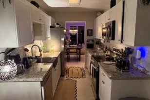 250 Jacaranda Dr, Plantation, FL 33324 - Photo 1