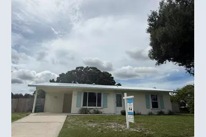 142 NE Bracken Road, Port Saint Lucie, FL 34983 - Photo 5