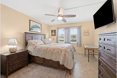 13055 SW 15th Court #107S, Pembroke Pines, FL 33027 - Photo 17