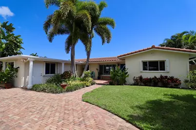 2208 NE 19th Avenue, Wilton Manors, FL 33305 - Photo 1
