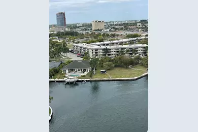 427 Golden Isles Drive #14c, Hallandale Beach, FL 33009 - Photo 13