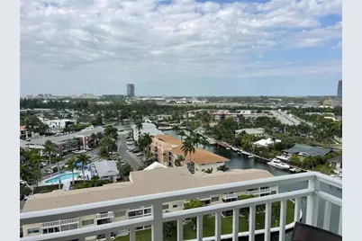 427 Golden Isles Drive #14c, Hallandale Beach, FL 33009 - Photo 11