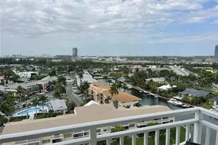 427 Golden Isles Dr, Hallandale Beach, FL 33009 - Photo 11