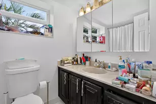 946 NE 24th Ave, Hallandale Beach, FL 33009 - Photo 33