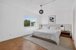 946 NE 24th Ave, Hallandale Beach, FL 33009 - Photo 45