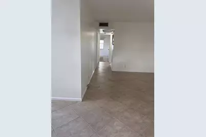304 Mansfield H, Boca Raton, FL 33434 - Photo 5