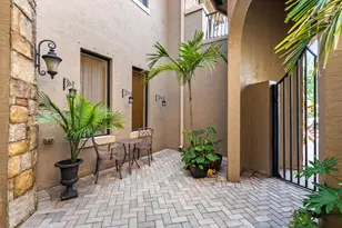 10325 Medicis Pl, Wellington, FL 33449 - Photo 3