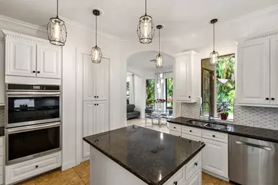 10325 Medicis Place, Wellington, FL 33449 - Photo 7