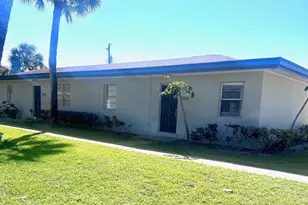 9326 Sunrise Dr, West Palm Beach, FL 33403 - Photo 3