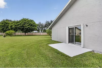 3914 Dafilee Circle, West Palm Beach, FL 33417 - Photo 29