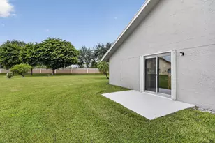 3914 Dafilee Cir, West Palm Beach, FL 33417 - Photo 29