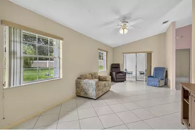 3914 Dafilee Circle, West Palm Beach, FL 33417 - Photo 15