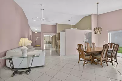3914 Dafilee Circle, West Palm Beach, FL 33417 - Photo 11