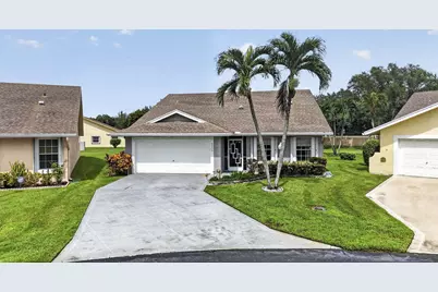 3914 Dafilee Circle, West Palm Beach, FL 33417 - Photo 1