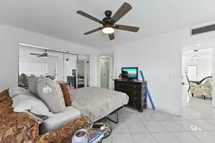 528 Burgundy K Ave, Delray Beach, FL 33484 - Photo 15