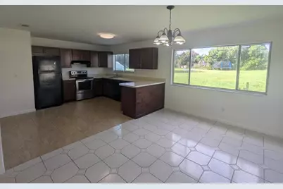 374 SW Eastport Circle, Port Saint Lucie, FL 34953 - Photo 5